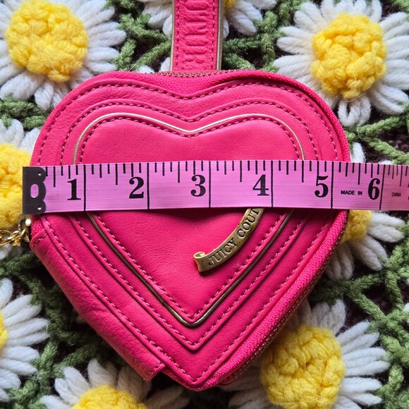 Juicy Couture Pink Leather Small Heart Purse - Picture 8 of 15